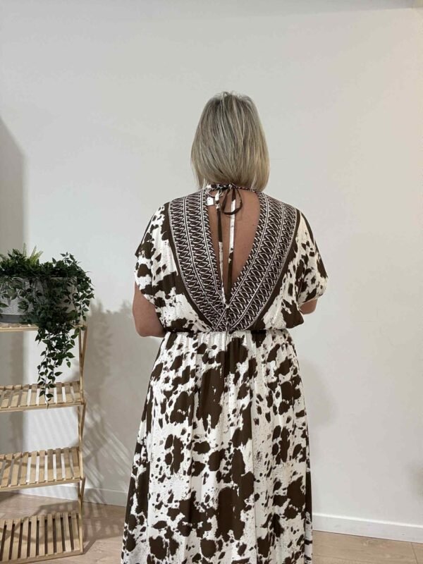 Robe Annie – Image 2